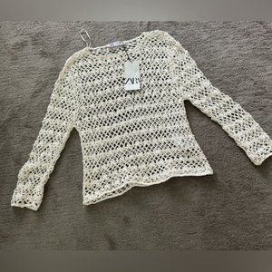 NWT Knitted cotton top.